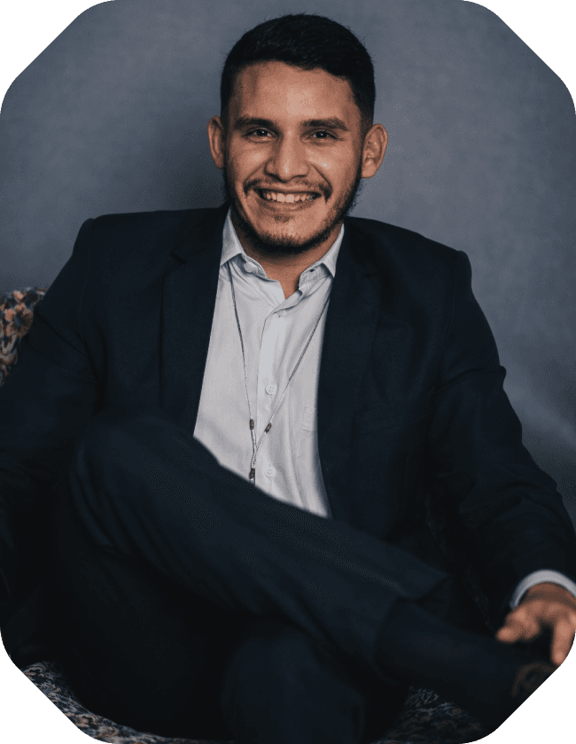 Imagem do consultor Vinícius Messias